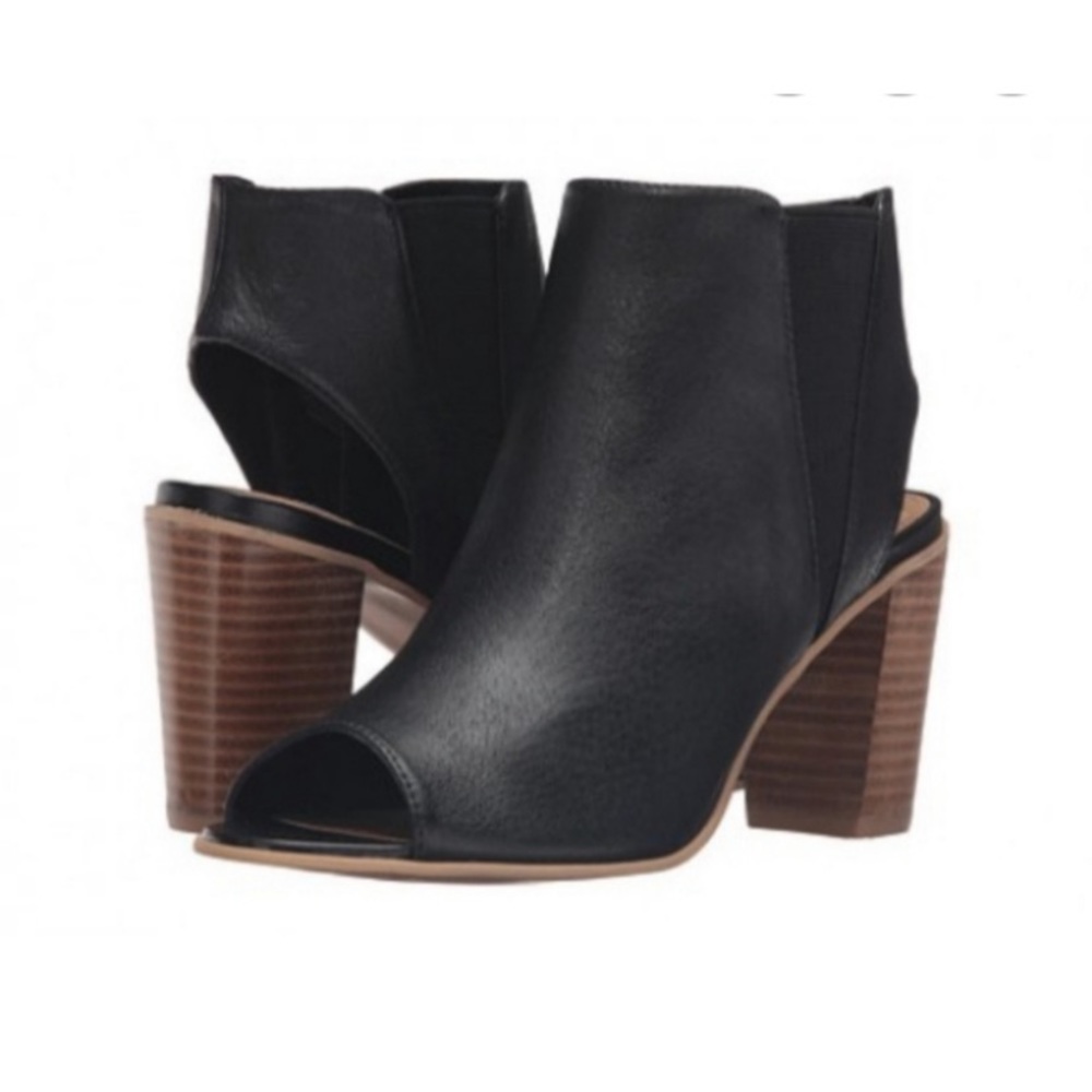Steve Madden “Nobell” Open-Toed Bootie